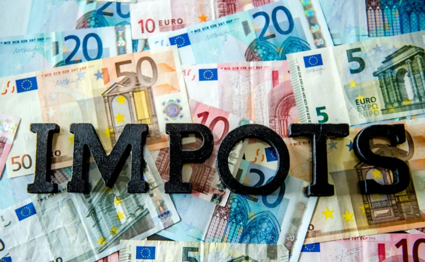 Furnished rental non-residents: what the 2026 finance law changes for your LMP/LMNP status.